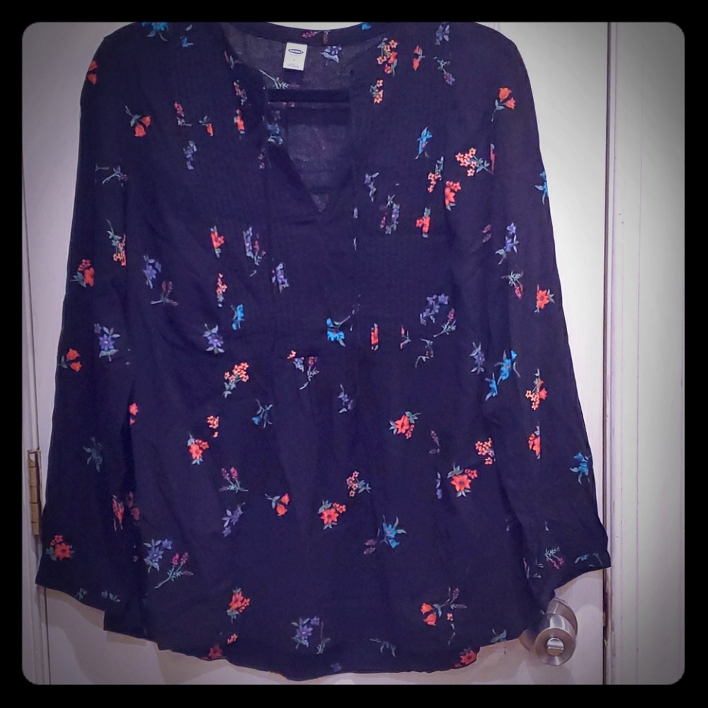 Old Navy Shirt